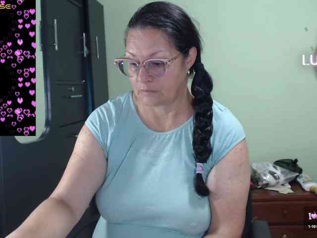 rouseehotglad webcam