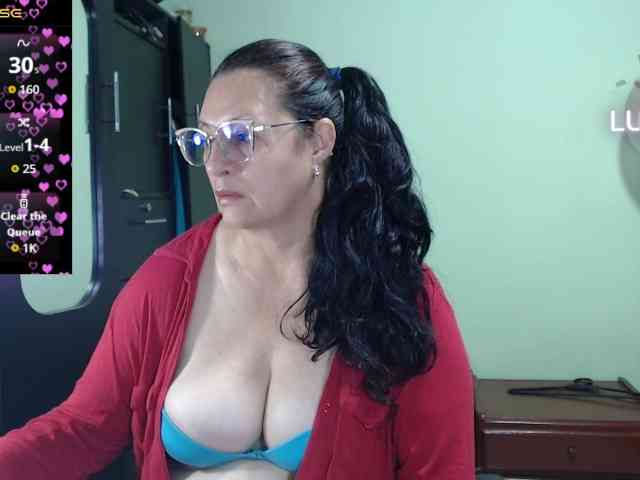 rouseehotglad webcam