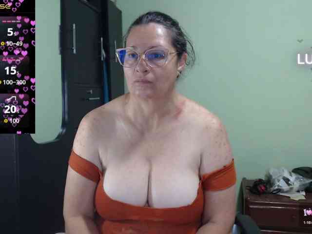 rouseehotglad webcam