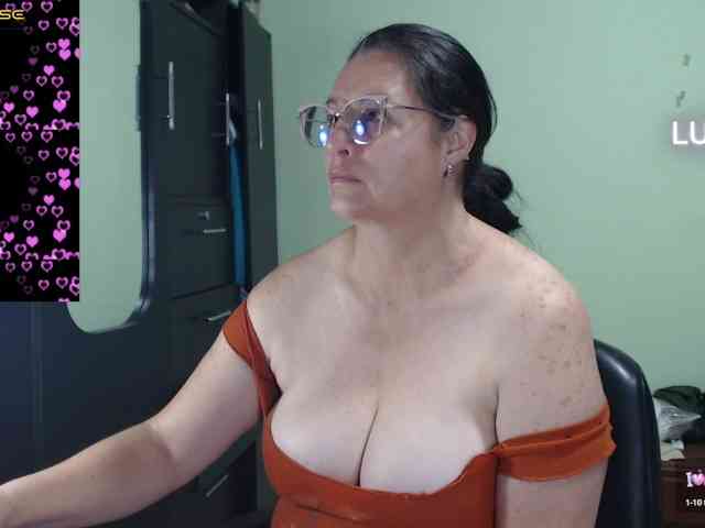 rouseehotglad webcam