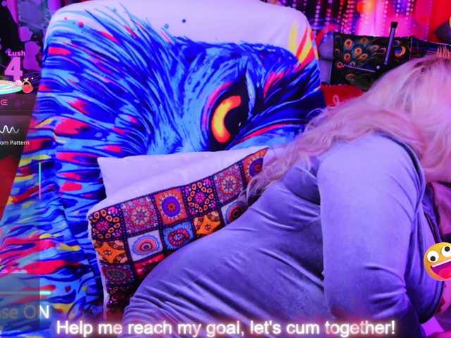 Lisabigtits's BongaCams show and profile