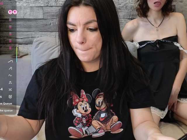 sosgirl1994's BongaCams show and profile