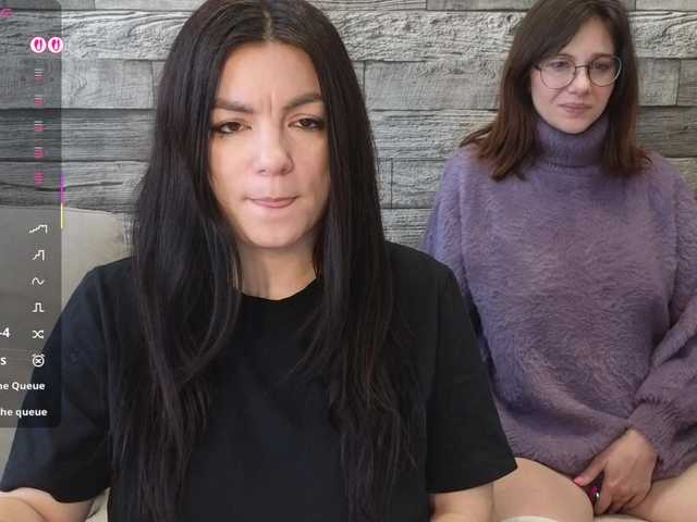 sosgirl1994's BongaCams show and profile