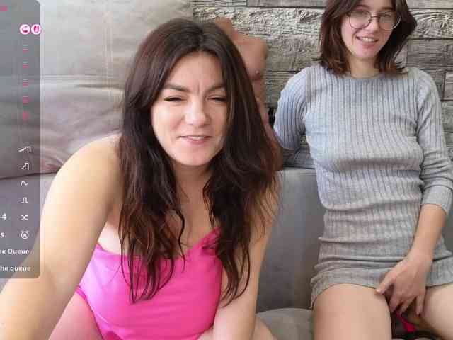 sosgirl1994 Live Webcam on BongaCams
