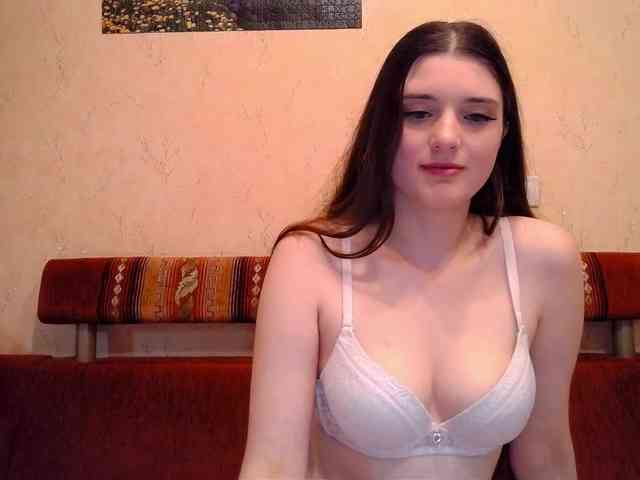 JustDaria webcam