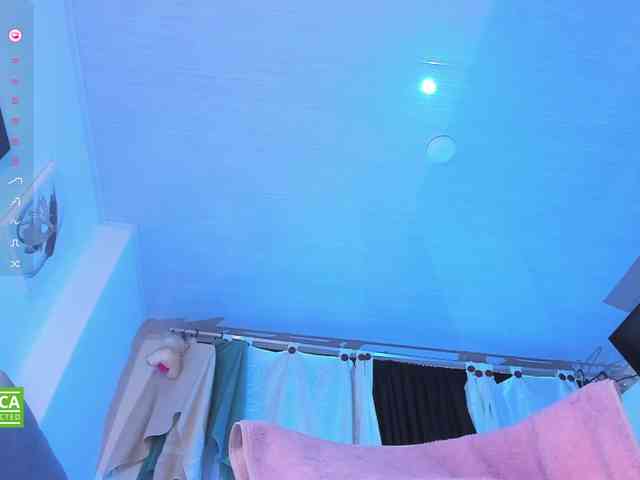 valenpretty Live Webcam on BongaCams