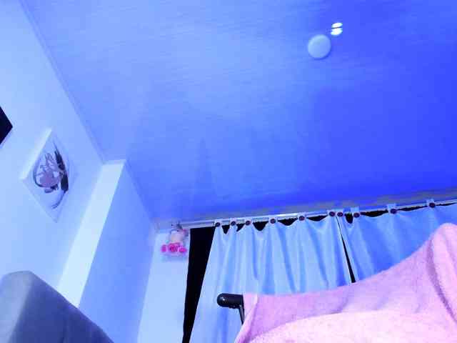 valenpretty webcam