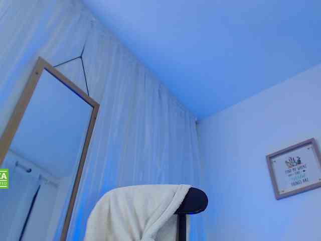 valenpretty webcam