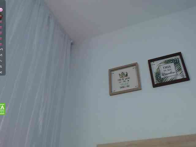 valenpretty webcam