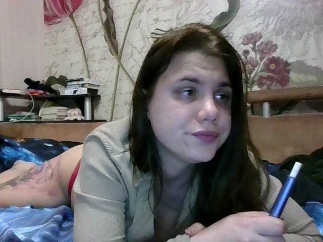 Dollye's BongaCams show and profile