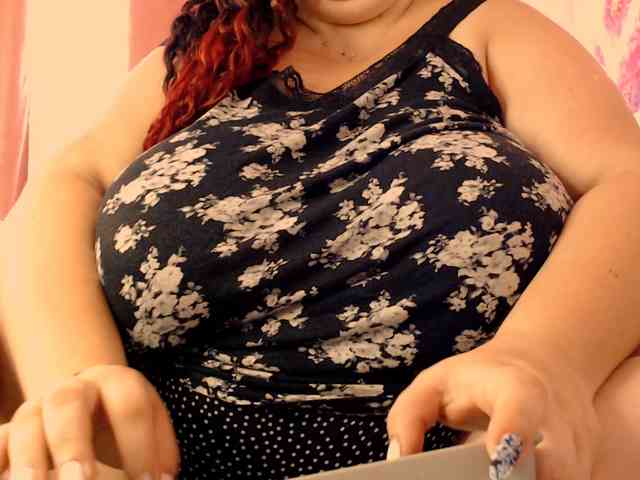 LexyDevine webcam