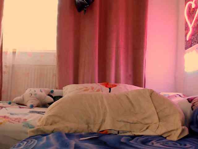 LexyDevine webcam
