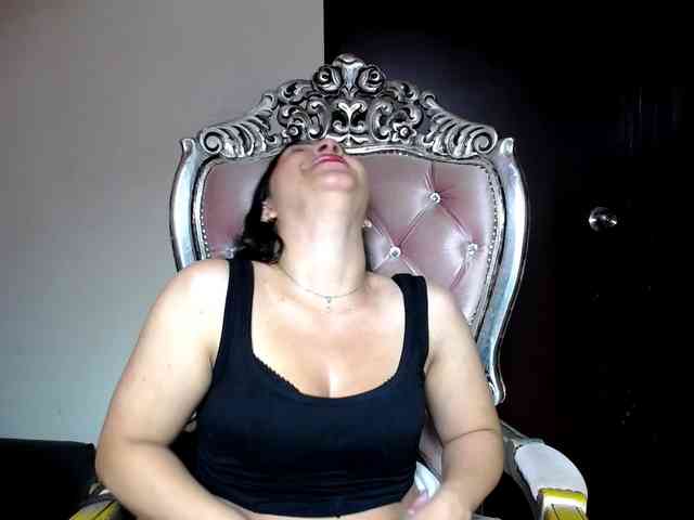 holly20a webcam