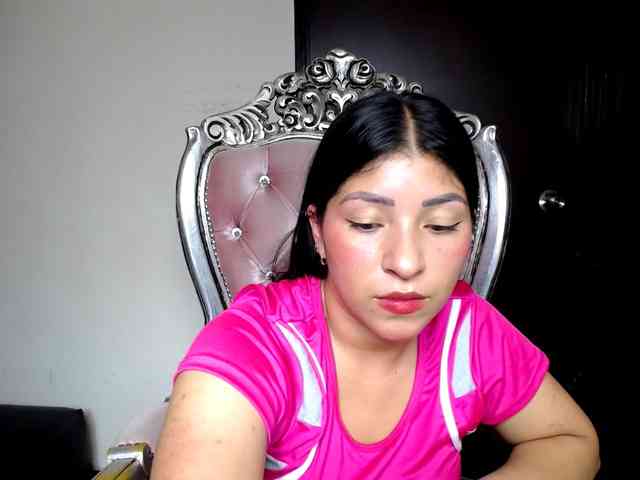 holly20a