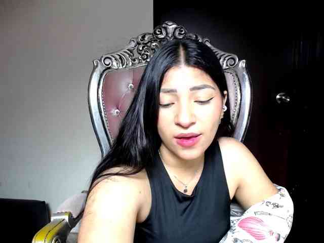 holly20a