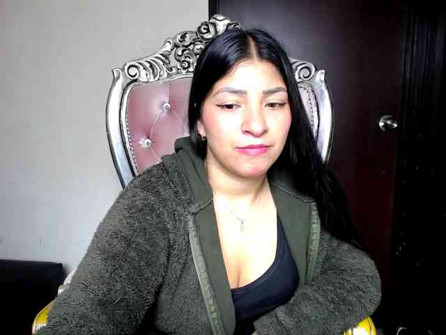 holly20a