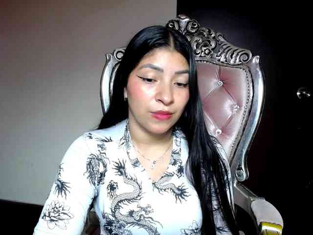 holly20a