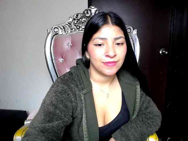 holly20a