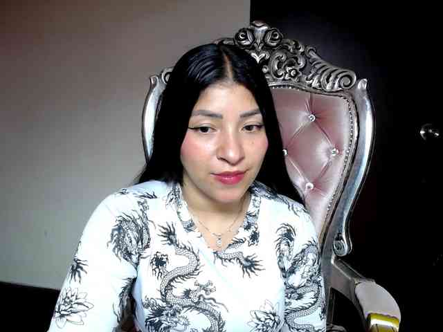 holly20a