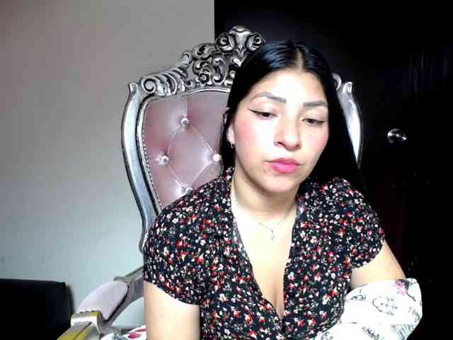 holly20a
