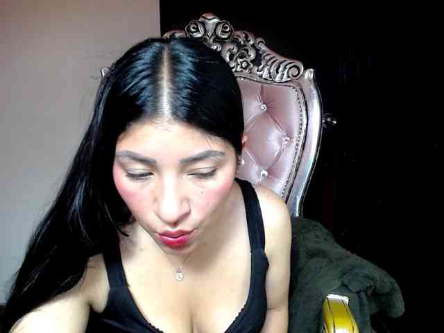 holly20a webcam