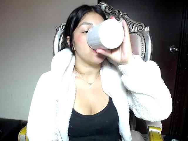 holly20a