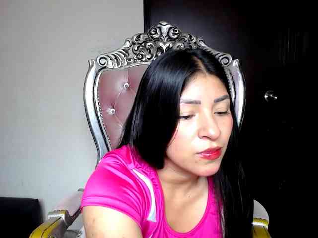 holly20a