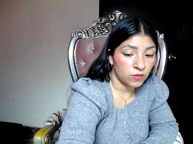 holly20a