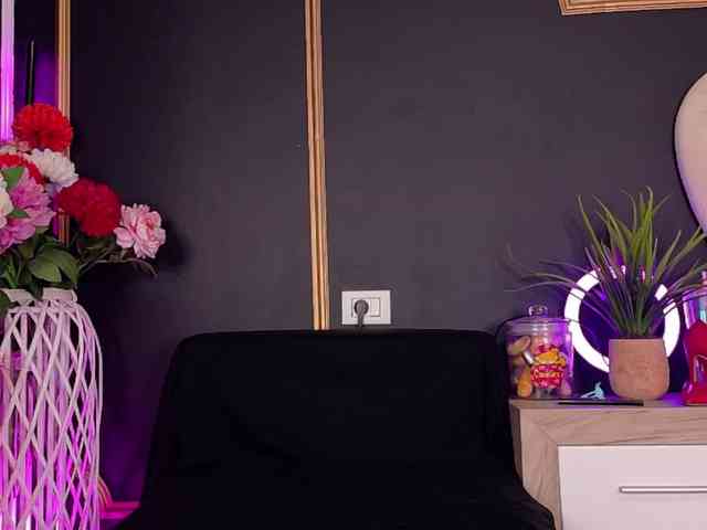 DeeaDiamond1 webcam