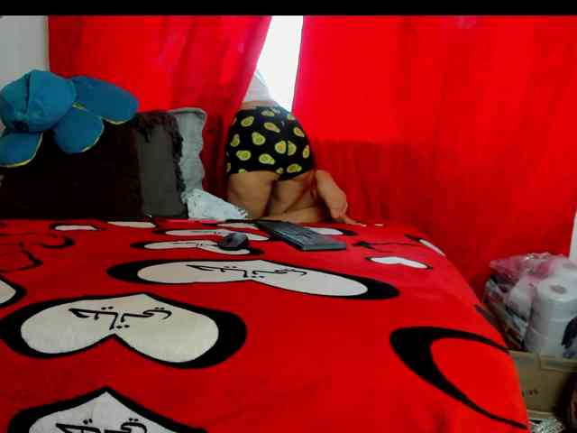 BlowMommy webcam