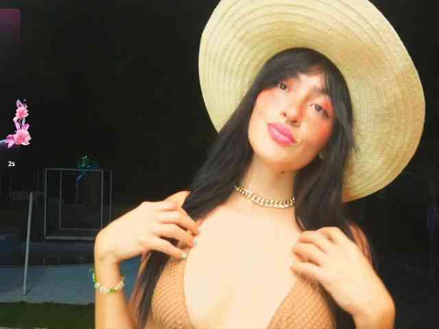 GGMansion's webcam live show