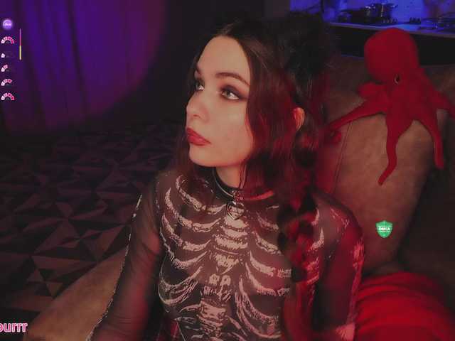 sweet-cupcake's BongaCams show and profile