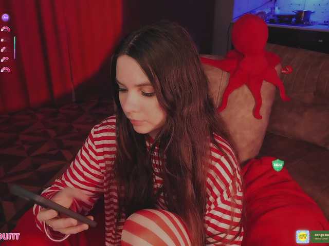 sweet-cupcake's BongaCams show and profile