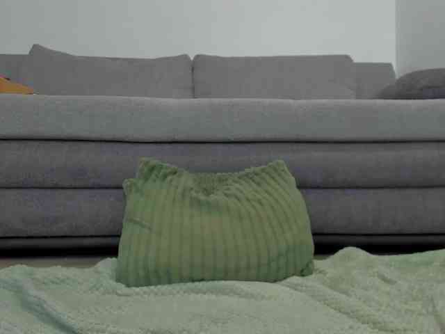 emilianna6666 webcam