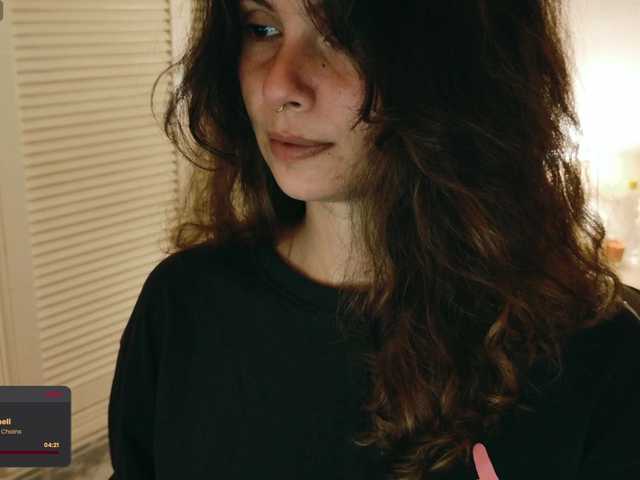 SweetLilLulu's BongaCams show and profile