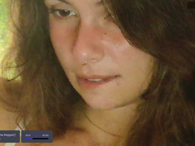 SweetLilLulu's BongaCams show and profile