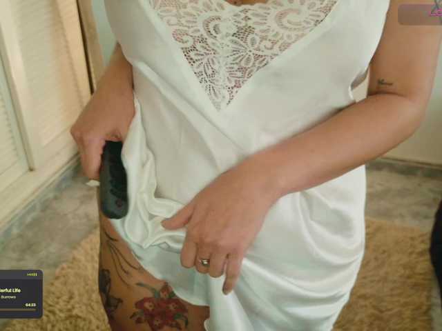 SweetLilLulu —  Hi, I'm Sasha  Something sexy happens (@remaintks Left)  Explicit Shows In PVT  Vibes @ 3tks   Favorite Vibes: 51, 69, 111,323, 2222  PVT 333tks  C2C in Full PVT Only  TIPS ONLY IN PUBLIC CHAT 