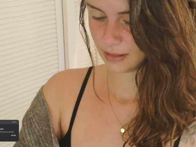 SweetLilLulu live cam