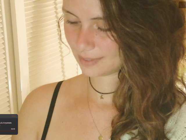 SweetLilLulu's BongaCams show and profile