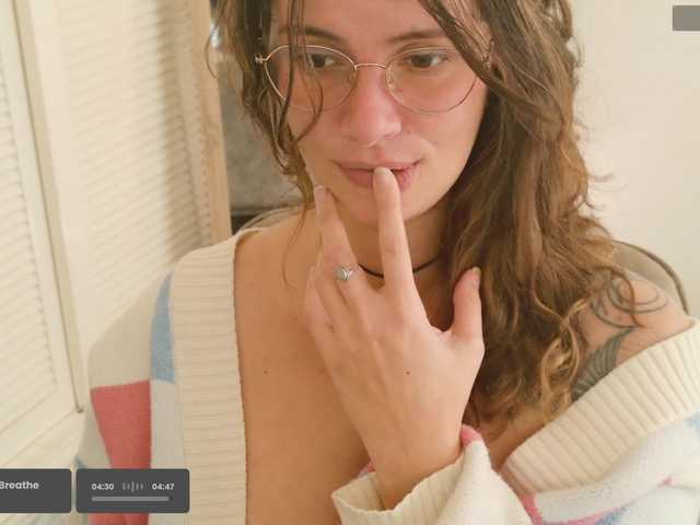 SweetLilLulu's BongaCams show and profile