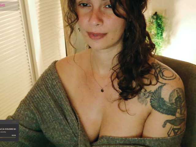 SweetLilLulu —  Hi, I'm Sasha  Something sexy happens (@remaintks Left)  Explicit Shows In PVT  Vibes @ 3tks   Favorite Vibes: 51, 69, 111,323, 2222  PVT 333tks  C2C in Full PVT Only  TIPS ONLY IN PUBLIC CHAT 