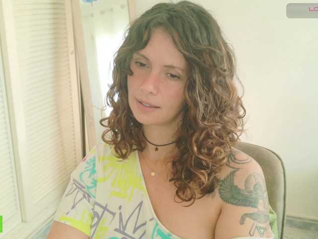 SweetLilLulu live cam