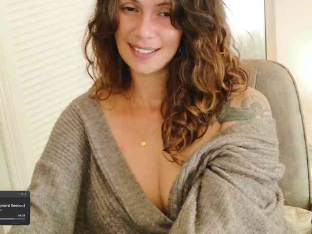 webcam nude chat SweetLilLulu