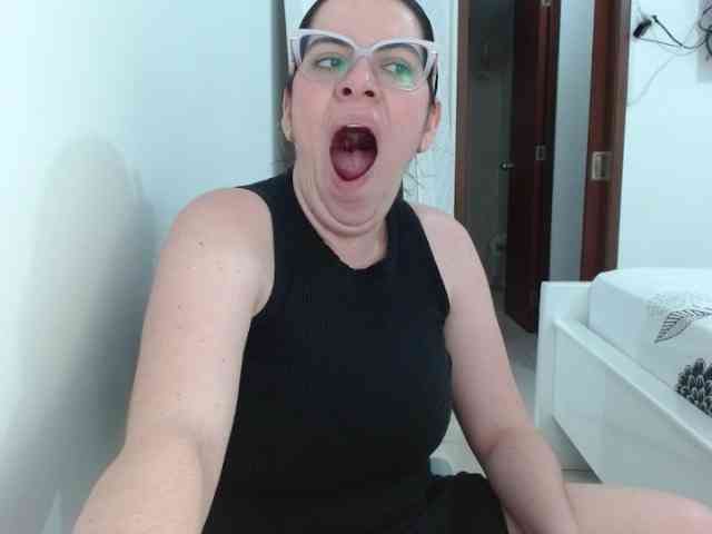 VeraVersace Live Webcam on BongaCams