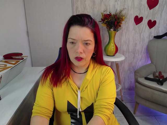 BlancaWild's BongaCams show and profile