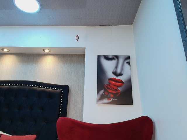  BlancaWild chat room