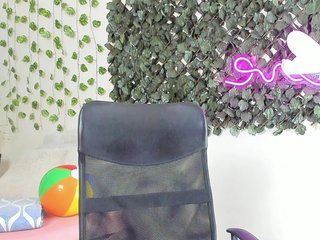 DestinyHills Porn Show