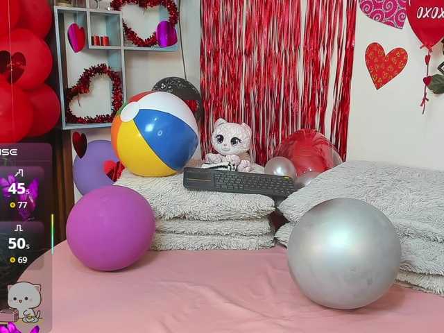 DestinyHills's BongaCams show and profile