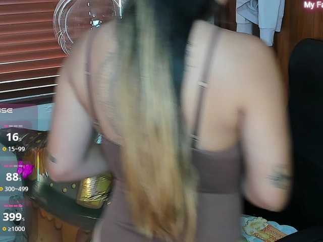 DestinyHills's BongaCams show and profile