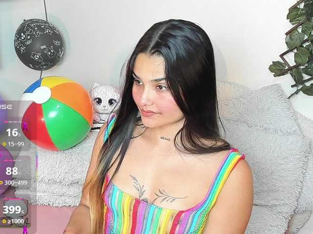 DestinyHills's BongaCams show and profile